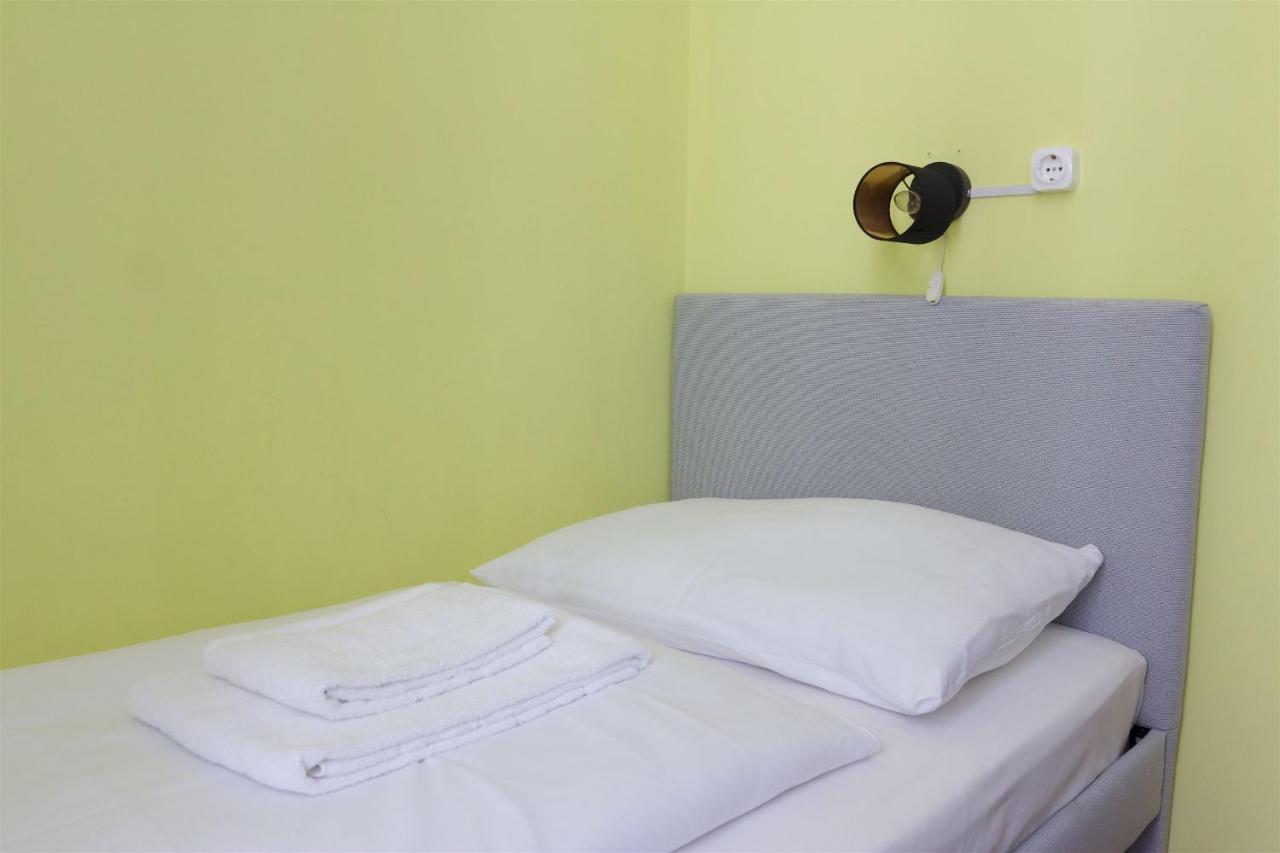 Hotel Pension Arpi Viyana Dış mekan fotoğraf
