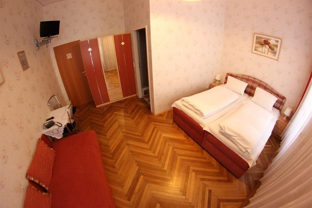 Hotel Pension Arpi Viyana Dış mekan fotoğraf
